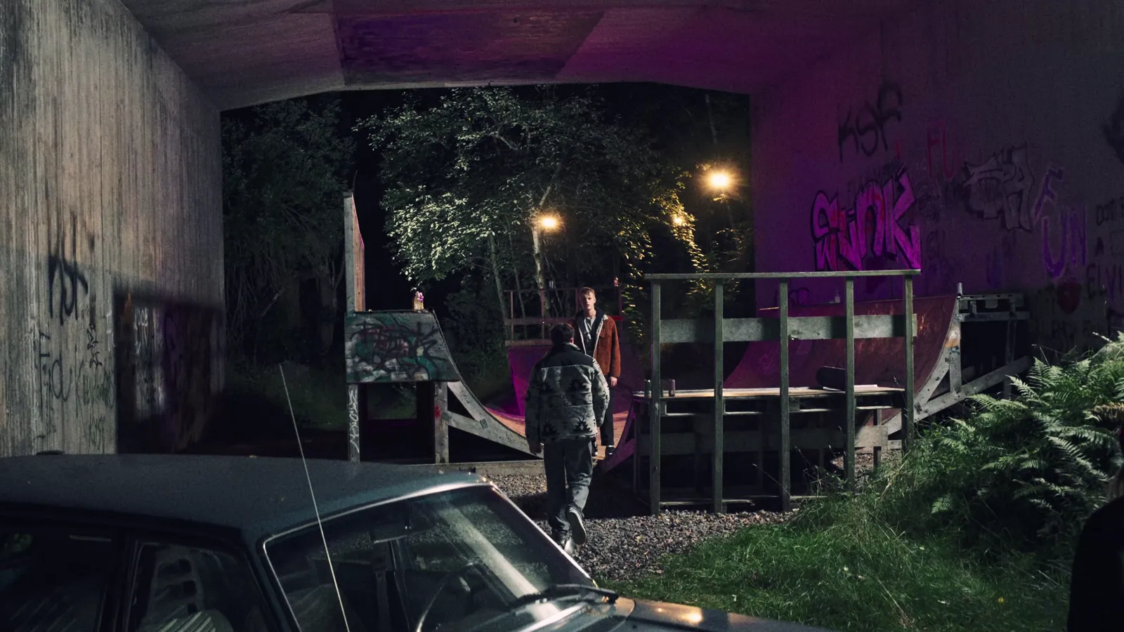 Under bron – stillbild 2
